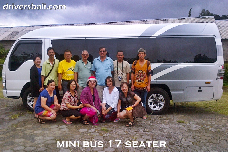 mini bus 17 seater charter in bali
